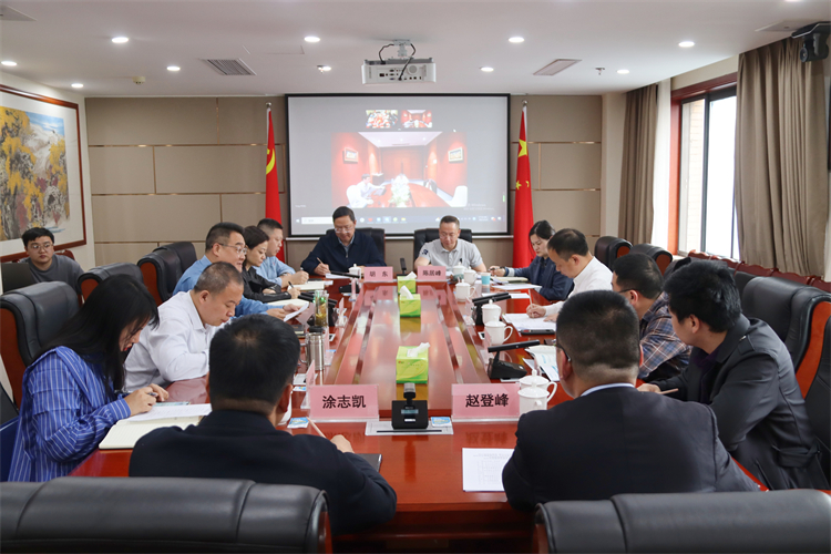 集團(tuán)公司召開(kāi)與青白江區(qū)委、區(qū)政府，老撾吉達(dá)篷集團(tuán)，中宇安泰供應(yīng)鏈科技公司，安徽泰德康科技公司合作洽談座談會(huì)